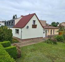 Einfamilienhaus Doppelhaushälfte 830m² Baugrundstück - Erfurt Hohenwinden