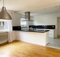 Exklusives Penthouse über 2 Etagen – 4,5 ZKB, 140 m² - Waldenbuch