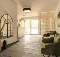 Stuhlmiete, Kosmetikarbeitsplatz, Coworking, Kabine - Hamburg Eppendorf