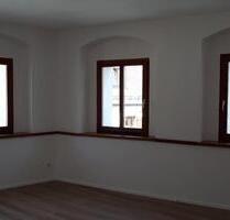 Haus zur Miete - 1.200,00 EUR Kaltmiete, ca.  128,00 m² in Amberg (PLZ: 92224)