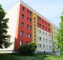 Familienwohnung: Helle 6-Raumwohnung - Pößneck