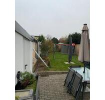 Sanierte Doppelhaushälfte mit Garage und schönem Garten - Groß-Gerau