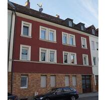 Solides Mehrfamilienhaus mit 7 WE, Nebengebäuden und Garten - Weiden in der Oberpfalz