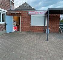 Ladenfläche - 500,00 EUR Kaltmiete, ca.  30,00 m² in Duisburg (PLZ: 47228) Rheinhausen