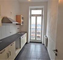 3 -Zimmer Altbau Whg, Zentrum Rosenheim. 3 Min zm Bhf.