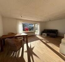 Befristete Vermietung! Helle 3-Zimmer-Erdgeschosswohnung mit Terrasse und Garten in Brunnthal