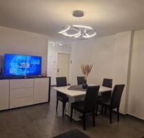 4 Zimmer Wohnung, EBK, Bad, extra WC , 2 Balkone - Frankfurt am Main Sindlingen