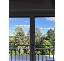 Exklusive 2-Zimmer-Penthousewohnung mit traumhaftem Grünblick & maximaler Privatsphäre - Nürnberg Gebersdorf