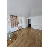 TOP-3-Zimmerwohnung in Uni- und Stadtnähe Regensburg