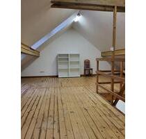 Hennstedt 2- Zimmer Wohnung, 1.OG