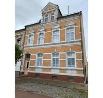 Großzügige 2-Zimmer Wohnung 2. OG 64,5 m2 in Aken - Aken (Elbe)