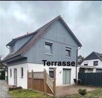 Großzügige 3 Zimmer Haus mit ausgebauten Dach in Achim