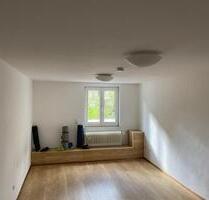 Wohnen am Marktplatz. 5er, 6er und 8er WG im kernsaniertem Altbau - Furtwangen im Schwarzwald