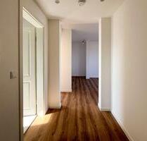 Neu sanierte 2 Zimmerwohnung im Dachgeschoss mit Balkon - Leipzig Nord