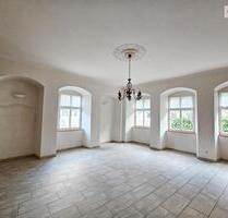 Wohnen mit Blick auf’s Schloss – traumhafte Wohnung am Markt in Schwarzenberg! - Schwarzenberg/Erzgebirge