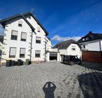 9-Zi-Haus mit EBK in Bad Neuenahr-Ahrweiler - Dernau