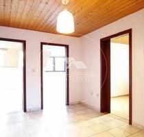 Helles Zuhause mit Balkon und Garage – ideal für Singles, Paare oder kleine Familien - Parsberg