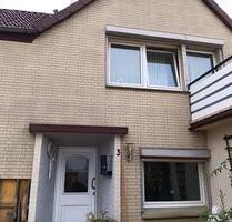 Haus in Rinteln Engern Garage und Carport und Balkon 5 Zimmer