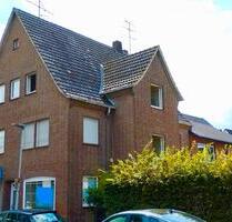 Mehrfamilienhaus mit 4 Wohnungen und 1 Gewerbe-Einheit - Bocholt Feldmark