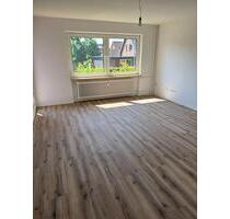 Modernisierte 2-Zimmer-Wohnung mit Balkon & neuer Einbauküche - Rendsburg