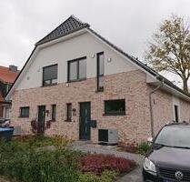 Exklusive Neubau-Doppelhaushälfte in Itzehoe zu vermieten