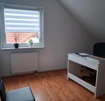 DG Wohnung - 600,00 EUR Kaltmiete, ca.  80,00 m² in Hünfeld (PLZ: 36088)