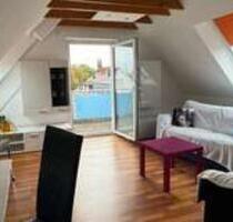 1-Zimmer Dachgeschosswohnung möbliert in Kornwestheim mit Balkon