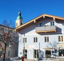 Ladeneinheit mit kleiner Terrasse am historischen Stadtplatz - Miesbach