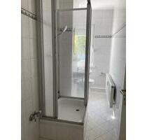 3 Zimmer im Erdgeschoß mit Dusche - Bernburg (Saale)
