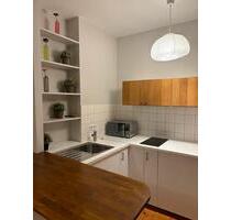 Schöne Altbauwohnung am Ku’damm in Berlin Charlottenburg