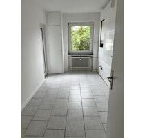 3 ZKB mit kl. Balkon in Wilhelmshaven Heppens sofort frei