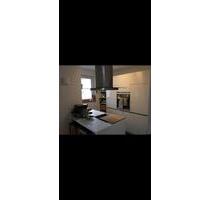 Helle und geräumige 2 Zi-Wohnung mit Balkon, EBK und Aufzug!! - Würzburg