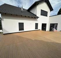 Freundliche und neuwertige 3-Zimmer-Wohnung mit gehobener Innenausstattung in Gießen