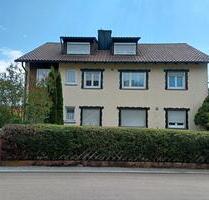 3 Familienhaus in ruhiger Lage - 475.000,00 EUR Kaufpreis, in Egenhausen (PLZ: 72227)