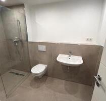 Strom+Int inkl. Kernsanierte 1 Zimmer WHG Fußbodenheizung Terasse - Krefeld Gartenstadt