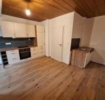 Wohnung im 2. OG in Trier Süd - 1.300,00 EUR Kaltmiete, in Trier (PLZ: 54295) Kürenz