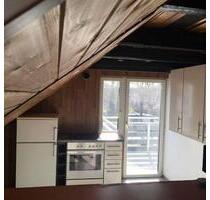 2 - Zimmer Dachgeschosswohnung mit Balkon inkl. ALLER NK - Celle Neustadt/Heese