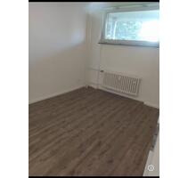 Helle 2-Zimmer-Wohnung mit Balkon in zentraler Lage Langenhagen