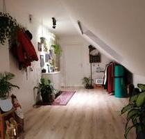 Helle DG-Wohnung in Bielefeld Mitte