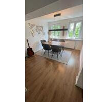 DG Wohnung, Mietwohnung, 65qm - 450,00 EUR Kaltmiete, ca.  65,00 m² in Wuppertal (PLZ: 42349) Cronenberg