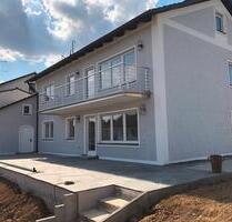 sehr schöne 4 Zimmer Wohnung mit grossen Balkon ., ruhige Lage - Simbach