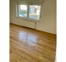 Ruhig Wohnen: schöne, helle, sanierte 3,5-Z EG (WM 848) - Oberhausen Rothebusch