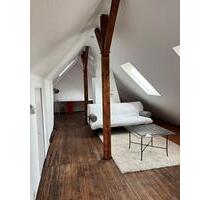 Vermiete Dachgeschoss Wohnung in Neustadt Weinstraße - Neustadt an der Weinstraße