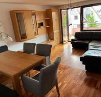 Helle 3 Zimmer Wohnung in Ludwigsburg-Ossweil mit Garage