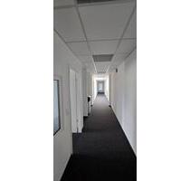 Büroräume bzw. Praxisräume - 1.450,00 EUR Kaltmiete, in Wedel (PLZ: 22880)