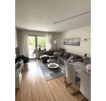 Stilvolle 2,5-Zimmer-Wohnung mit Balkon und Einbauküche - Essen Stadtbezirk VI