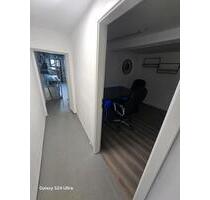 Lagerhalle Gewerbefläche – 200 m² mit Starkstrom, Internet & WC - Bamberg Gärtnerstadt