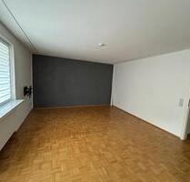 Luxuriöse 2 Zimmer Whg. mit Balkon und Garage - Gelsenkirchen Ückendorf