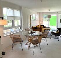 Barrierefreie, helle 2-Zi.-Wohnung im betreuten Wohnen mit Terrasse – komfortabel & zentral. - Herrenberg