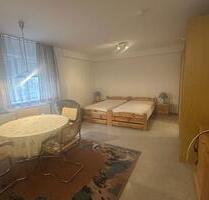 1-Zimmer Wohnung in Roßdorf - ruhige Lage, Küche vorhanden